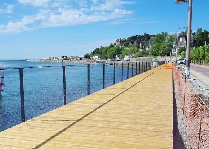 Le Panoramique Apartment *